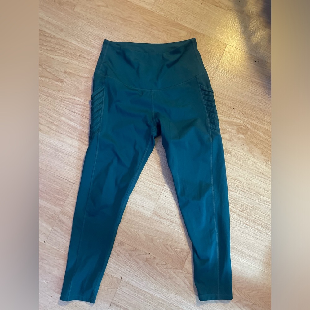 Blue leggings